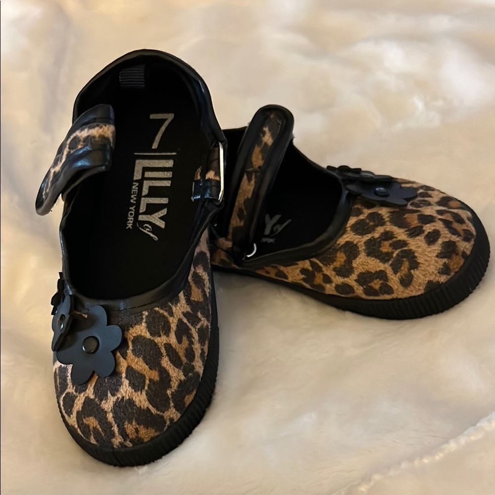 Lilly Pulitzer Kids Leopard Print Shoes